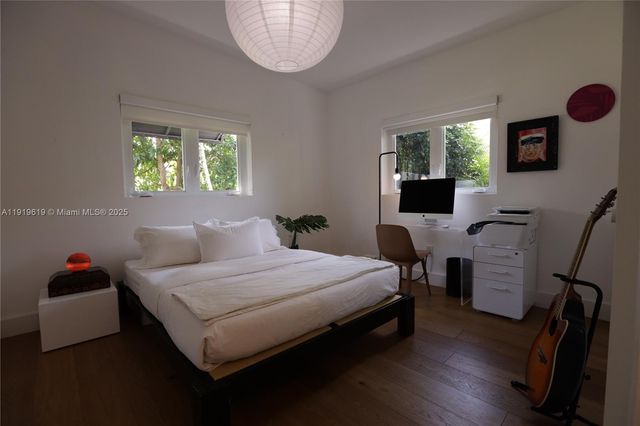 12020 NE 5th Ave, Biscayne Park, FL 33161