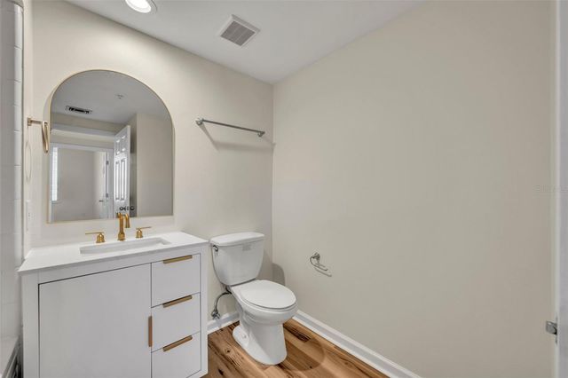 322 E CENTRAL BOULEVARD 1708, Orlando, FL 32801