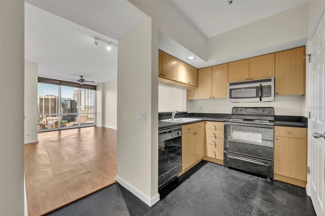 322 E CENTRAL BOULEVARD 1708, Orlando, FL 32801