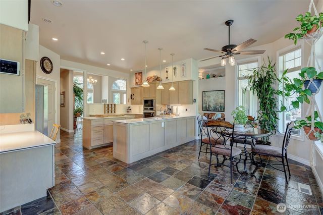 2062 Maiden Lane, Wenatchee, WA 98801