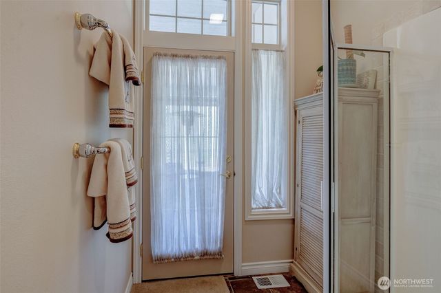 2062 Maiden Lane, Wenatchee, WA 98801