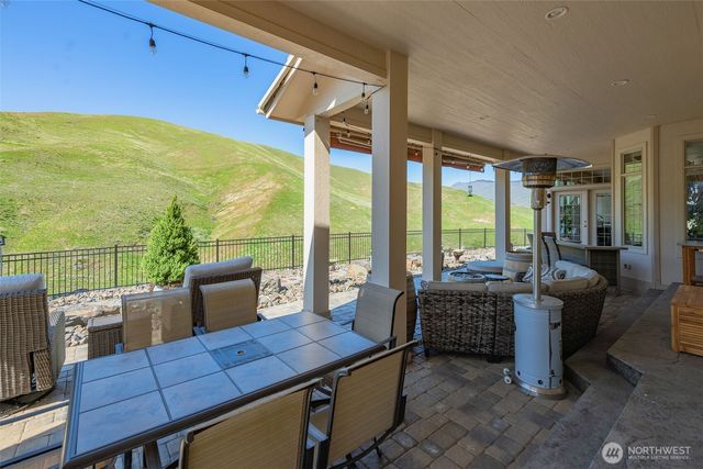 2062 Maiden Lane, Wenatchee, WA 98801