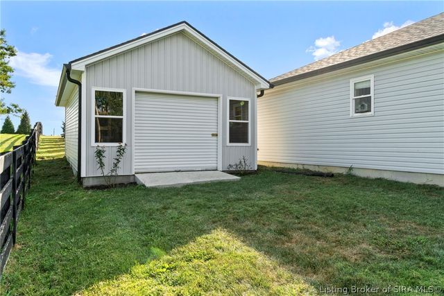8215 Salem Church Road, Charlestown, IN 47111