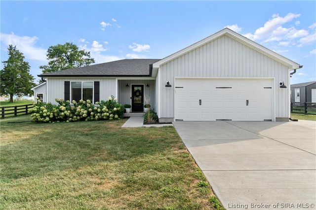 8215 Salem Church Road, Charlestown, IN 47111