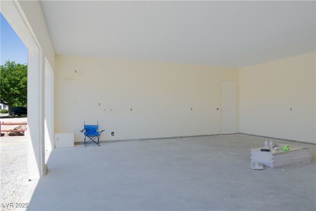 2861 South Firestone Court, Pahrump, NV 89048