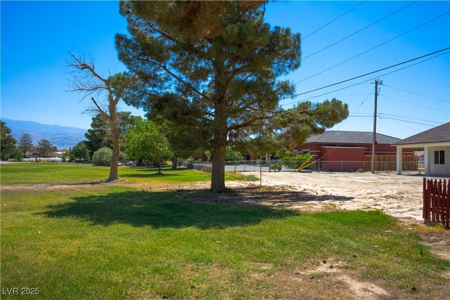 2861 South Firestone Court, Pahrump, NV 89048