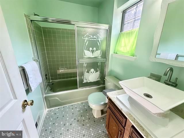 814 BERRYWOOD LN, Absecon, NJ 08205