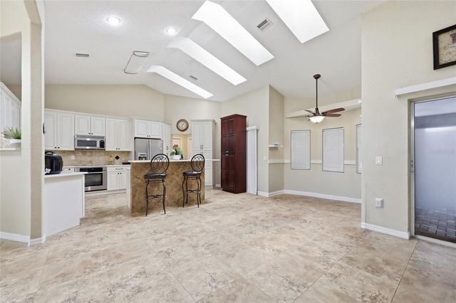 5956 W GREEN ACRES STREET, Homosassa, FL 34446