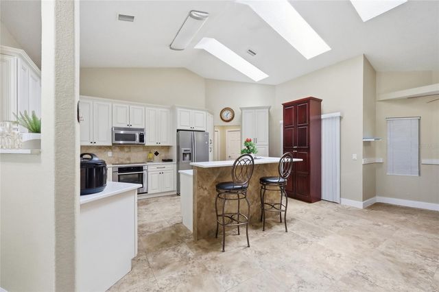 5956 W GREEN ACRES STREET, Homosassa, FL 34446