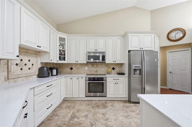 5956 W GREEN ACRES STREET, Homosassa, FL 34446