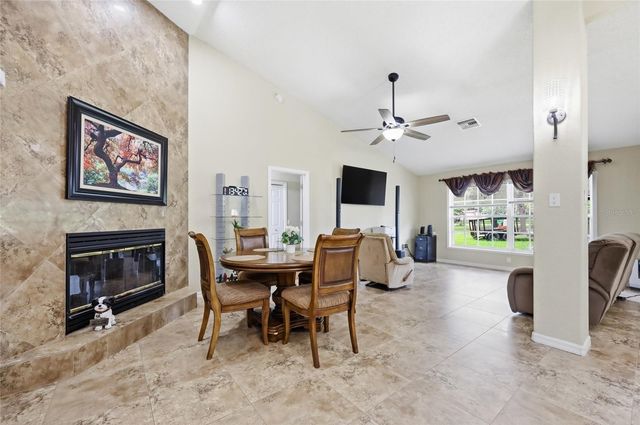 5956 W GREEN ACRES STREET, Homosassa, FL 34446