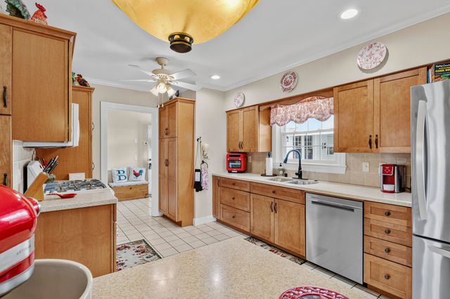 138 Country Lane, Frankfort, KY 40601