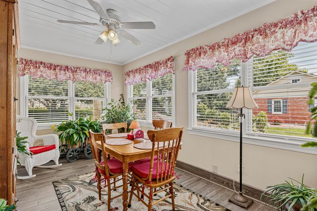 138 Country Lane, Frankfort, KY 40601