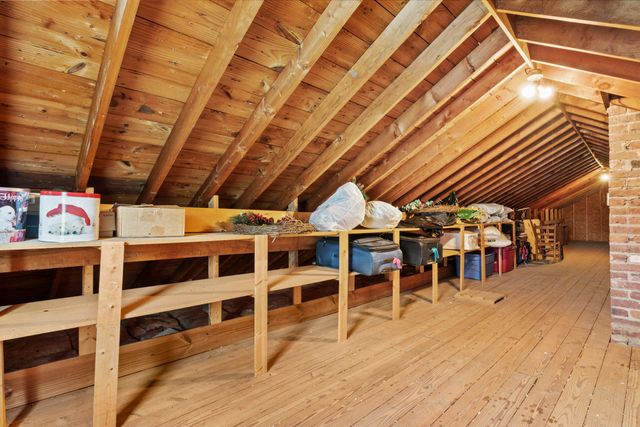 138 Country Lane, Frankfort, KY 40601