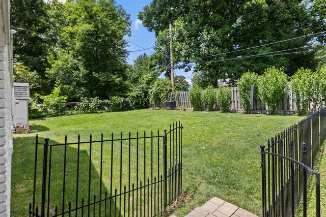 138 Country Lane, Frankfort, KY 40601