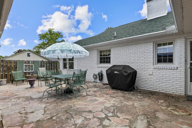 138 Country Lane, Frankfort, KY 40601