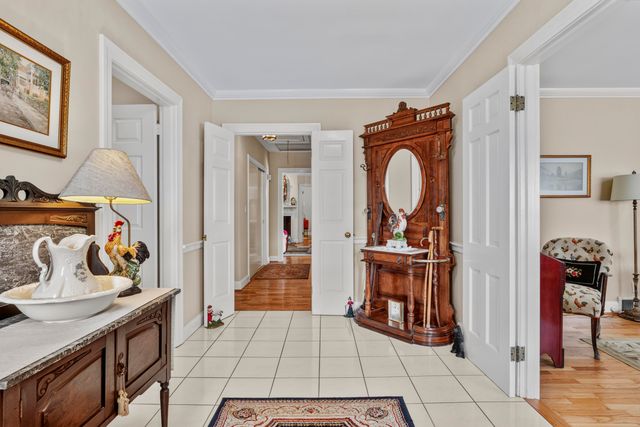 138 Country Lane, Frankfort, KY 40601