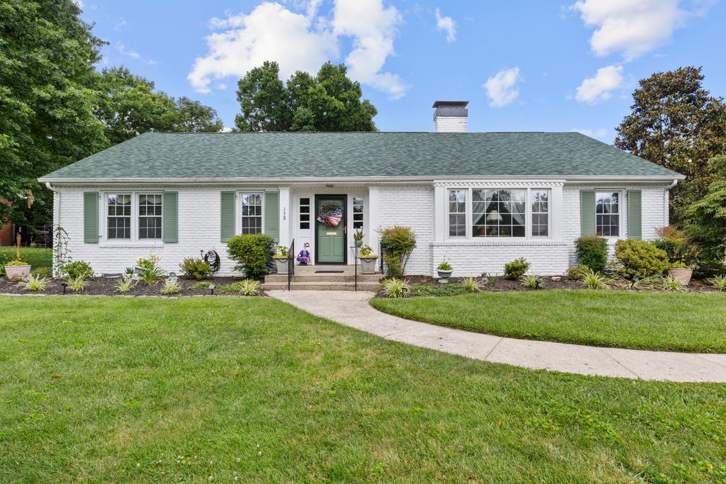 138 Country Lane, Frankfort, KY 40601