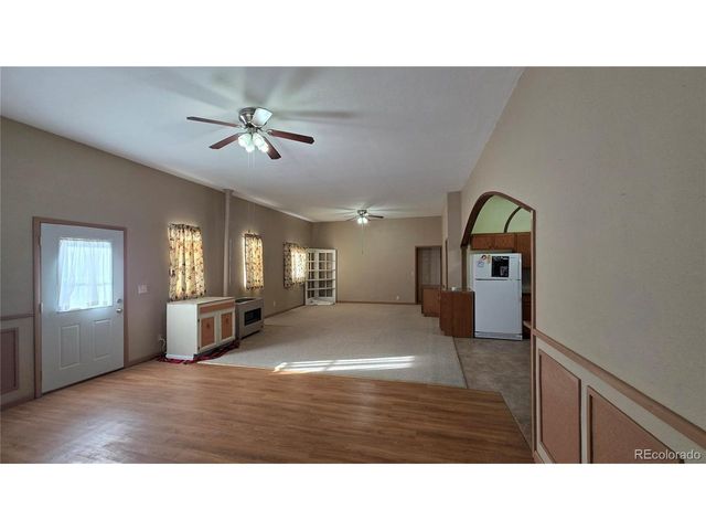 717 Ash St, Julesburg, CO 80737