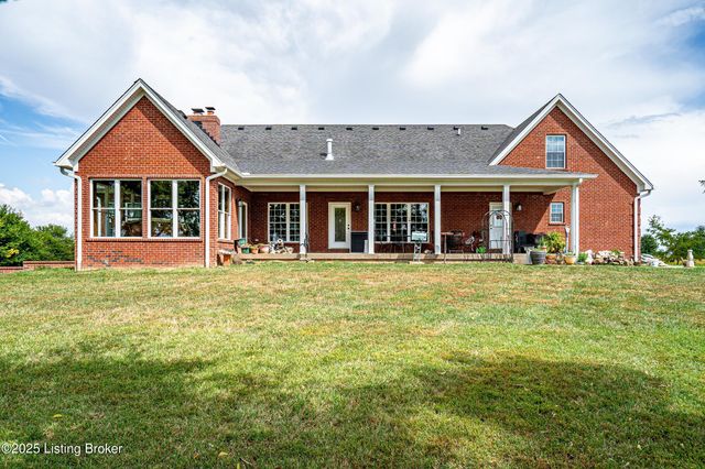 128 Ochs Ln, Bloomfield, KY 40008