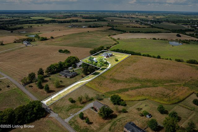 128 Ochs Ln, Bloomfield, KY 40008