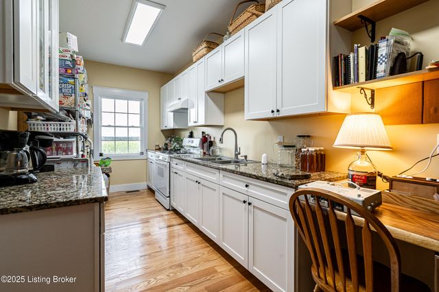 128 Ochs Ln, Bloomfield, KY 40008