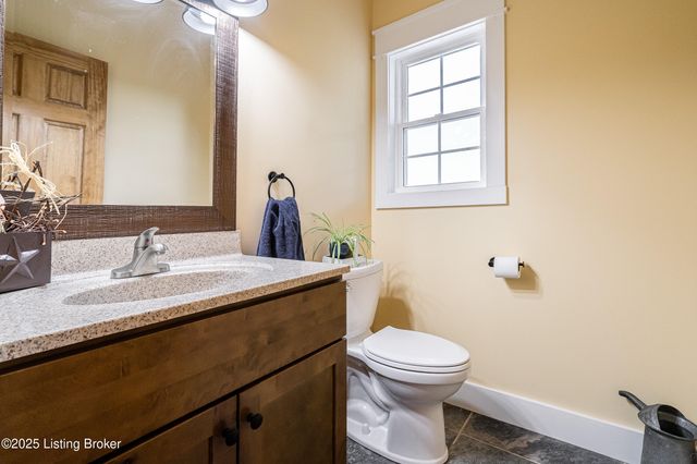 128 Ochs Ln, Bloomfield, KY 40008