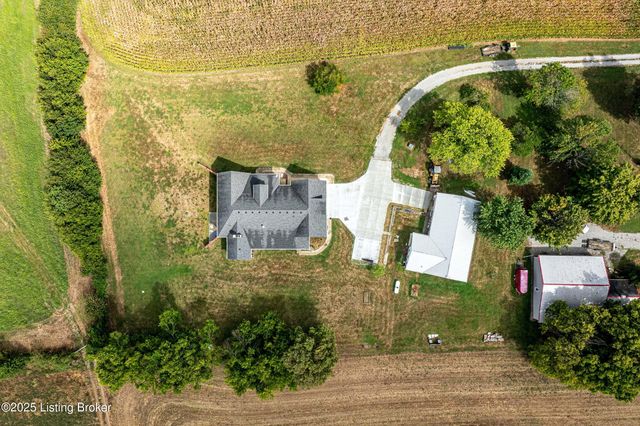 128 Ochs Ln, Bloomfield, KY 40008