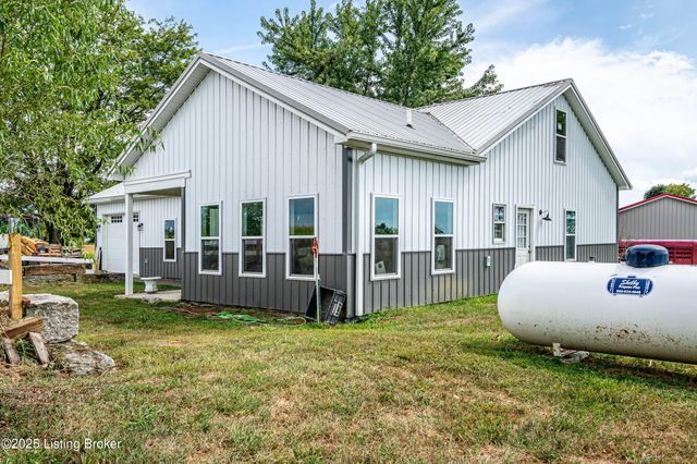 128 Ochs Ln, Bloomfield, KY 40008