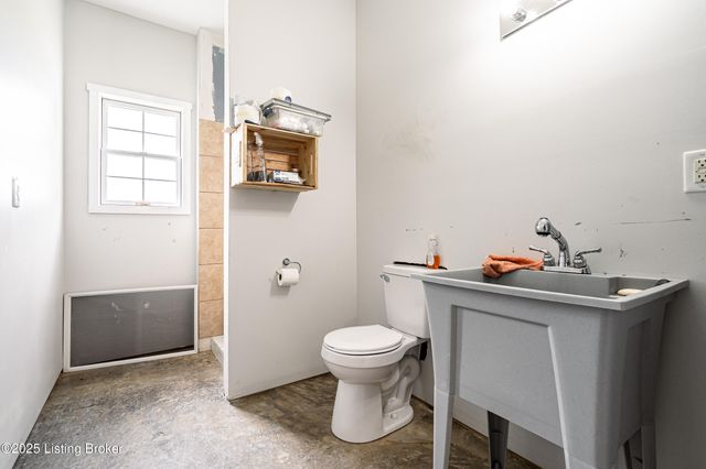 128 Ochs Ln, Bloomfield, KY 40008