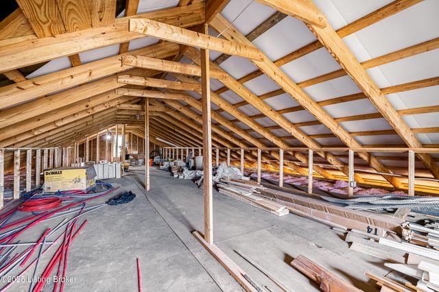 128 Ochs Ln, Bloomfield, KY 40008