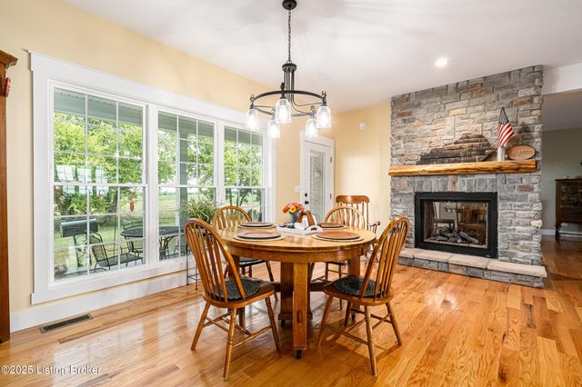 128 Ochs Ln, Bloomfield, KY 40008