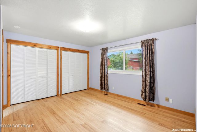 8401 Williwa Circle, Anchorage, AK 99504