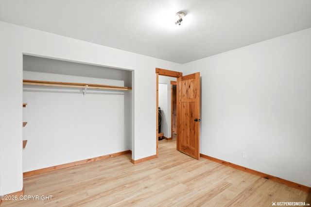 8401 Williwa Circle, Anchorage, AK 99504