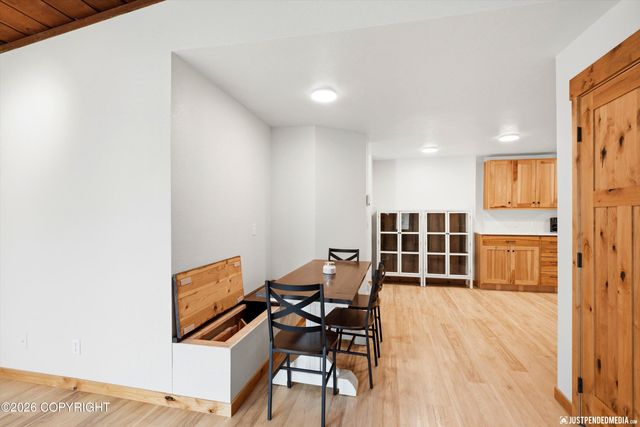 8401 Williwa Circle, Anchorage, AK 99504