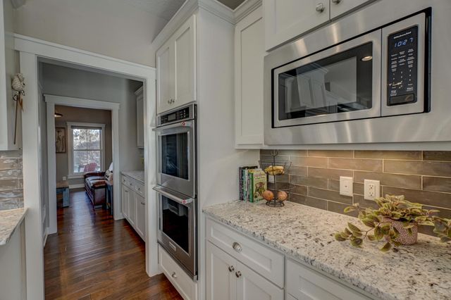 1264 10th Street N, North Hudson, WI 54016