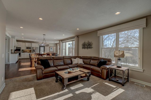 1264 10th Street N, North Hudson, WI 54016