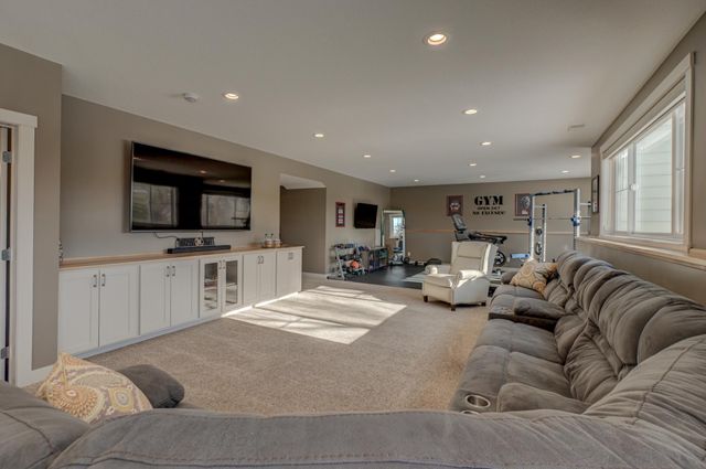 1264 10th Street N, North Hudson, WI 54016