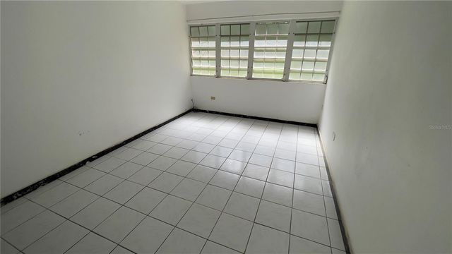 960 km 3.2 LOT A BO. GUZMAN ARRIBA, Rio Grande, PR 00745