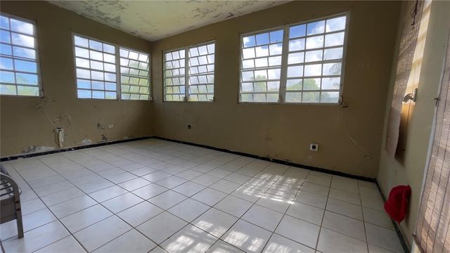 960 km 3.2 LOT A BO. GUZMAN ARRIBA, Rio Grande, PR 00745