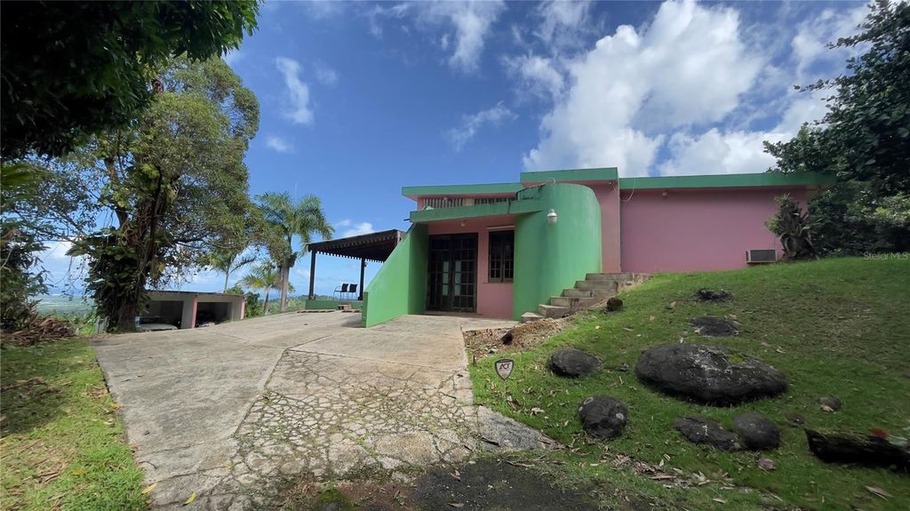 960 km 3.2 LOT A BO. GUZMAN ARRIBA, Rio Grande, PR 00745