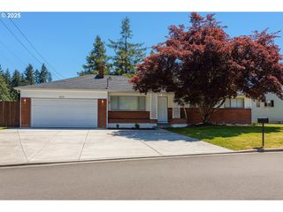 8715 Ne 27TH Ave, Vancouver, WA 98665