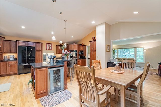 6424 Creekside Trail, Solon, OH 44139