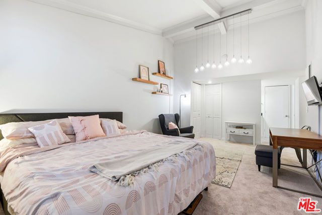 6425 Green Valley Circle 304, Culver City, CA 90230