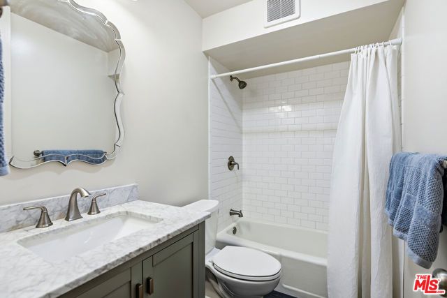 6425 Green Valley Circle 304, Culver City, CA 90230