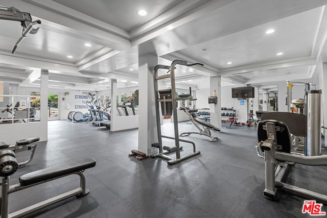 6425 Green Valley Circle 304, Culver City, CA 90230