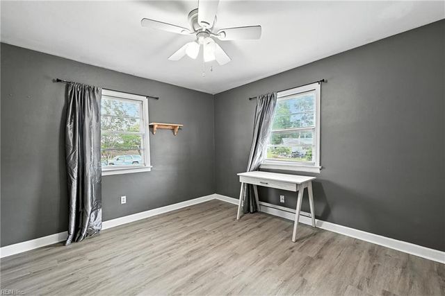 1120 Chesslawn CIR E, Chesapeake, VA 23320