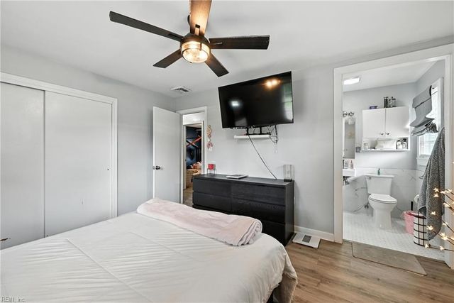 1120 Chesslawn CIR E, Chesapeake, VA 23320