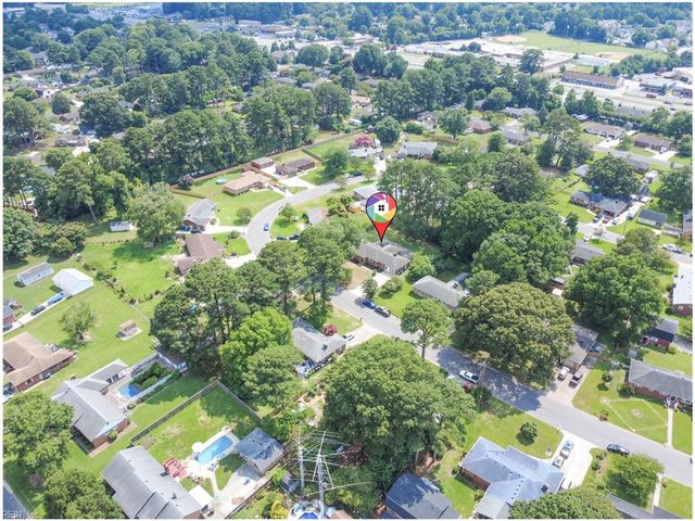 1120 Chesslawn CIR E, Chesapeake, VA 23320