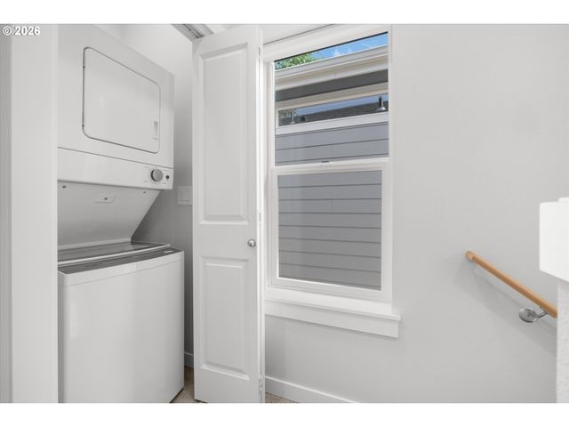 8778 N Newman Ave, Portland, OR 97203